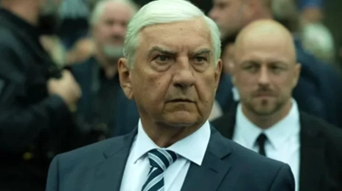 Moloch míří na Canal+