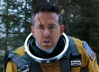 „Nemám rád Rusko.“ Reynolds jako sestřelený pilot míří rovnou na stream