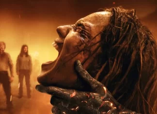 Nový Evil Dead konečně míří na stream. Za hororovou lahůdkou stojí režisér s českými kořeny